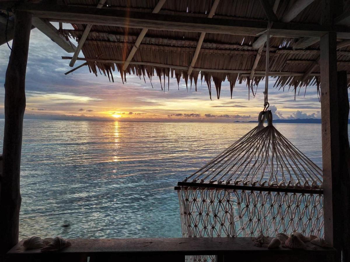 West Mansuar Homestay Pulau Mansuar Екстер'єр фото