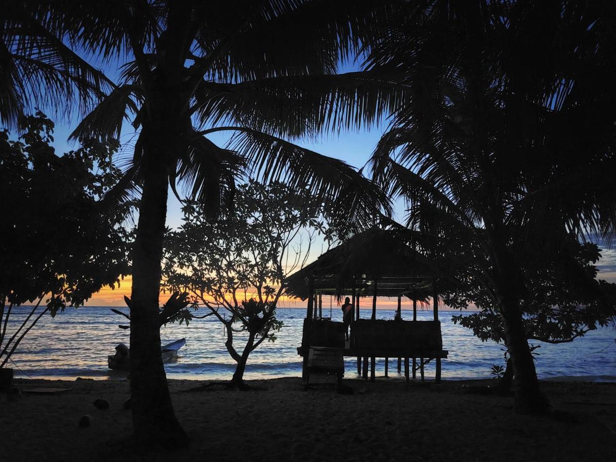 West Mansuar Homestay Pulau Mansuar Екстер'єр фото