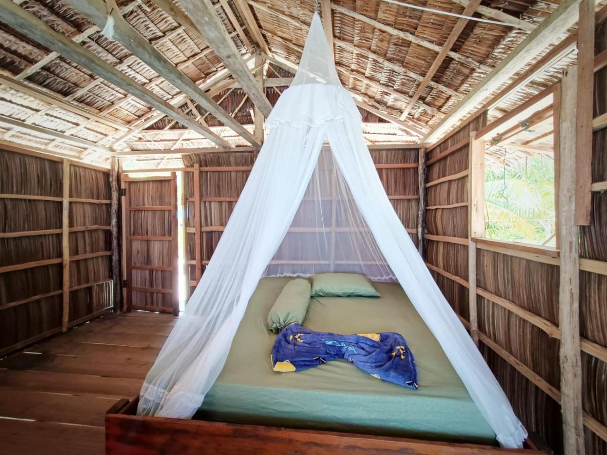 West Mansuar Homestay Pulau Mansuar Екстер'єр фото